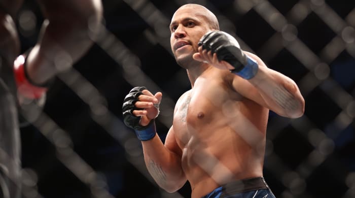 ciryl-gane-weekly-takedown